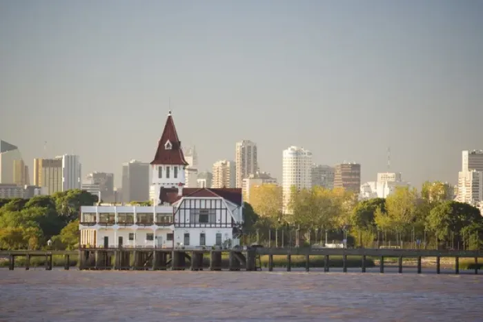 Framed Print : waterfront view of Classic Club de Pescadoras, with Downtown highrises of Buenos Framed Print : waterfront view of Classic Club de Pescadoras, with Downtown highrises of Buenos