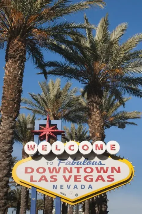 Framed Print : Welcome to downtown Las Vegas sign, Las Vegas, Nevada Framed Print : Welcome to downtown Las Vegas sign, Las Vegas, Nevada