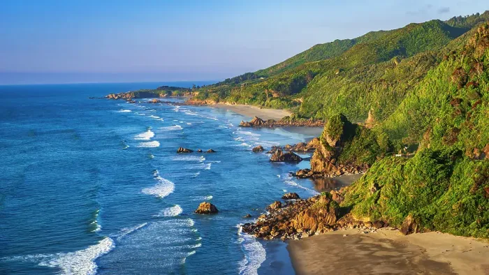 Framed Print : West Coast view from Irimahuwhero Lookout, Paparoa National Park, Punakaiki, New Zealand