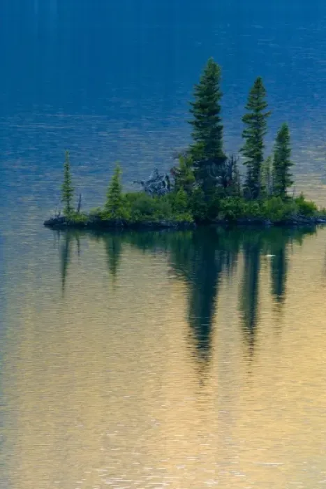 Framed Print : Wild Goose Island on St Mary Lake in Glacier National Park, USA Framed Print : Wild Goose Island on St Mary Lake in Glacier National Park, USA
