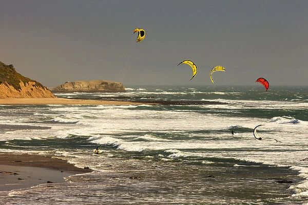 Wind surfing. Santa Cruz coast, California, US
