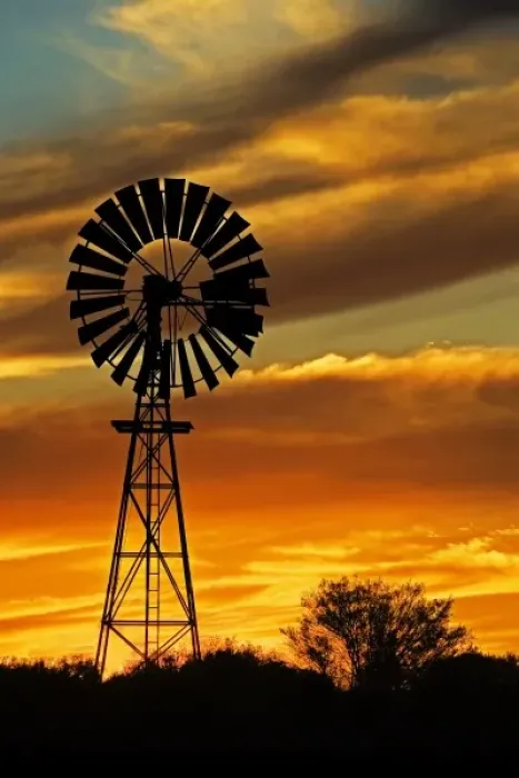 Framed Print : Windmill and Sunset, William Creek, Oodnadatta Track, Outback, South Australia, Australia
