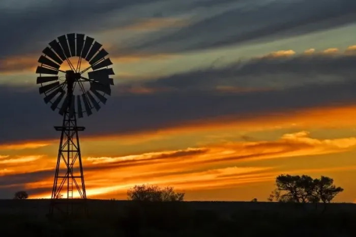 Framed Print : Windmill and Sunset, William Creek, Oodnadatta Track, Outback, South Australia, Australia Framed Print : Windmill and Sunset, William Creek, Oodnadatta Track, Outback, South Australia, Australia