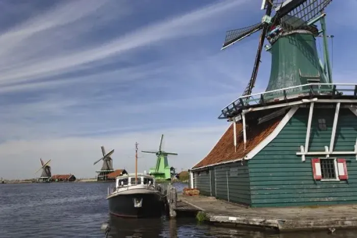 Framed Print : Windmill, Zaanse Schans, Holland, Netherlands Framed Print : Windmill, Zaanse Schans, Holland, Netherlands