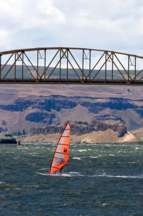 Framed Print : Windsurfing the Columbia River near Biggs, Oregon