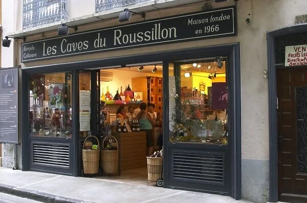 Wine shop Les Caves du Roussillon. Collioure. Roussillon. France. Europe