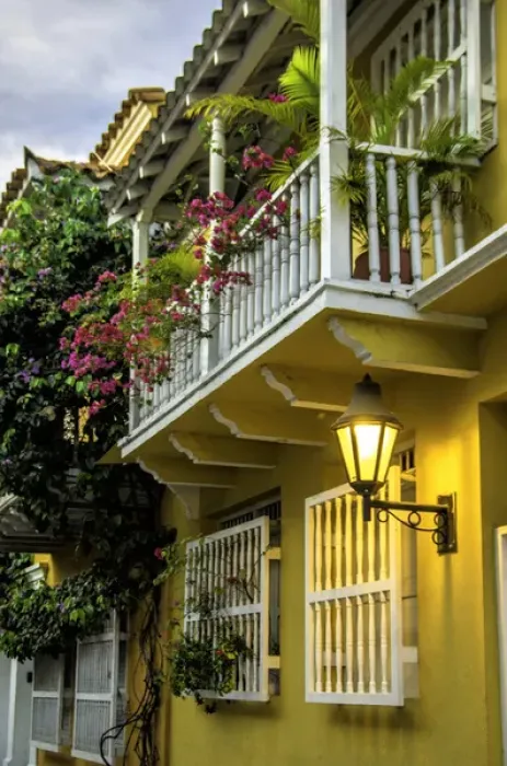 Framed Print : Wonderful Spanish colonial architecture is a confection in the Old City, Cuidad Vieja