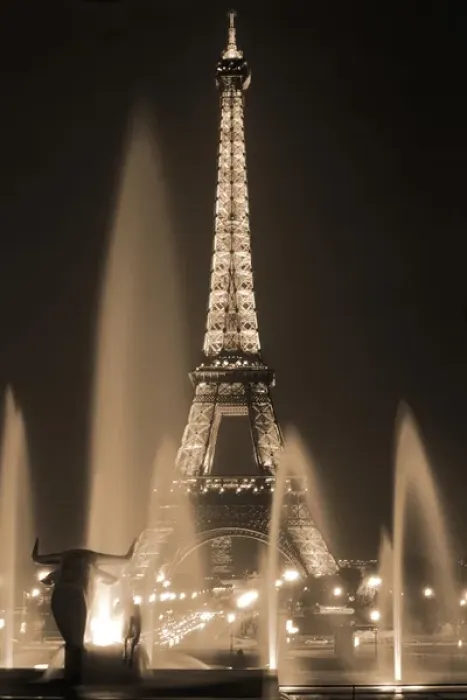 Framed Print : 03. World famous Eiffel Tower Paris France Framed Print : 03. World famous Eiffel Tower Paris France