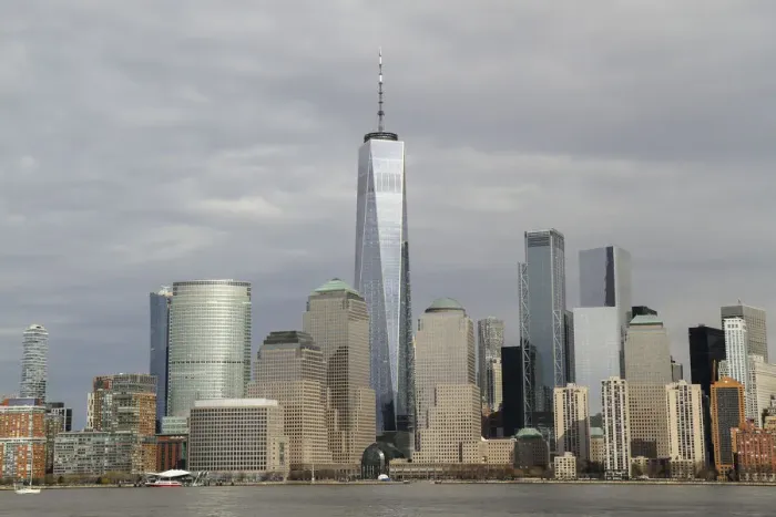 Framed Print : One World Trade Center and other Manhattan skyscrapers seen from across the Hudson