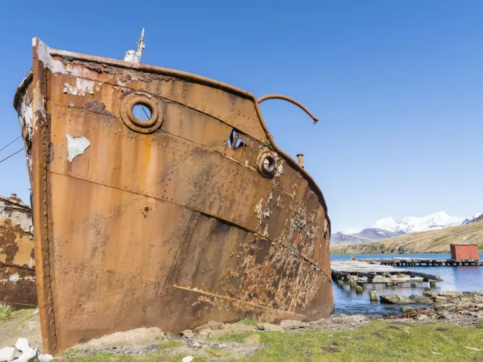 Framed Print : Wreck of the Dias in Grytviken. Grytviken Whaling Station in South Georgia Framed Print : Wreck of the Dias in Grytviken. Grytviken Whaling Station in South Georgia