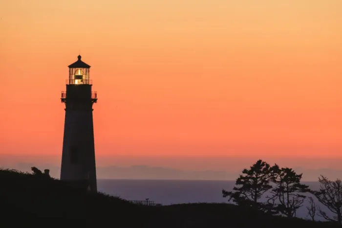 Framed Print : Yaquina Head Lighthouse, near Newport, Oregon Coast