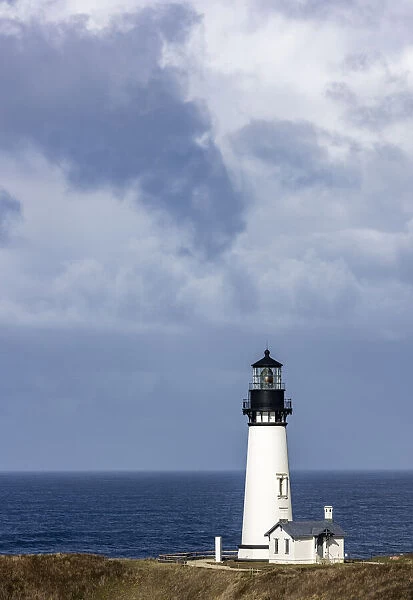 Yaquina Head Lighthouse in Newport, Oregon, USA
