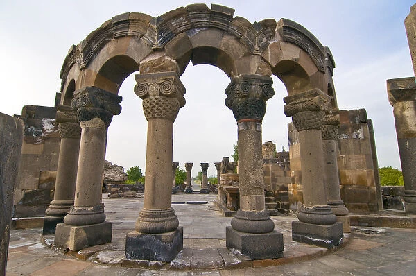Zvarnots Cathedral, UNESCO World Heritage Site, Zvartnots, Armenia