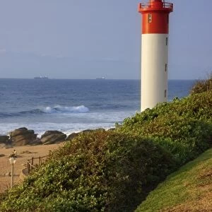 Africa, South Africa, KwaZulu Natal, Durban, Umhlanga Rocks, beach and lighthouse
