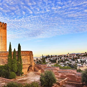 Alhambra Castle Morning Sky ityscape Walls Granada Churches Andalusia Spain