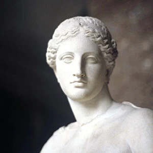 Aphrodite or Venus of Arles. 360 BC. Copyright: R. Sheridan / aA Collection