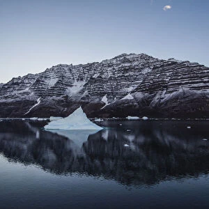 Arctic, Gasefjord, Goosefjord, Greenland, blue, calm water, cold, ice, iceberg, mountain