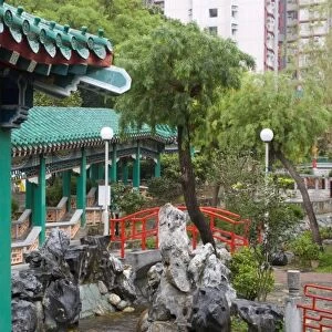 Asia, China, Hong Kong, Kowloon, Wong Tai Sin district. Good Wish Gardens on the