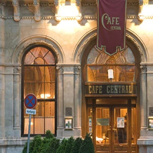 AUSTRIA-Vienna: Cafe Central / Ecterior / Evening