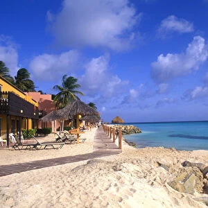 Beach and Ocean view of Divi Tamarian Resort in Aruba