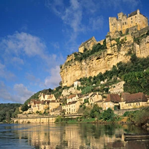 Beynac; Perigord Vert, Dordonge; France Dordogne River