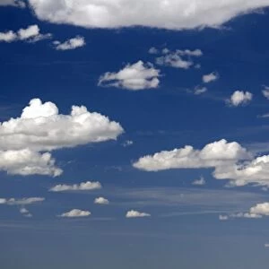 Blue sky and cumulus clouds over Wyoming, USA