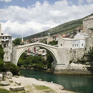 Bosnia-Hercegovia - Mostar. The Old Bridge Stari Most - (b. 1556 / destroyed