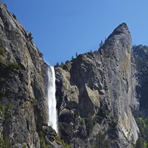 Bridalveil Fall, Yosemite Valley, Yosemite National Park, California, USA