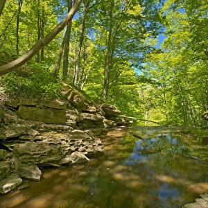Canada, Ontario, Jordan. 16 Mile Creek at Louth Falls. Credit as