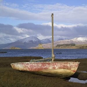 Castle Stalker with fishing boat in the foreground, Loch Linnhe, Argyll and Bute