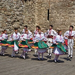 The childrens dance group at the Baba Vida Fortress