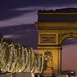 Christmas lights, Champs Elysees, Arc de Triomphe, Arch of Triumph, Paris, France