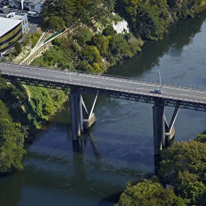 Claudelands Bridge and Waikato River, Hamilton, Waikato, North Island, New Zealand