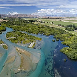Clutha River entering Lake Dunstan, Central Otago, South Island, New Zealand