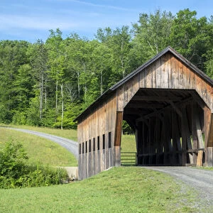 Covered bridge, Killington, Vermont, USA