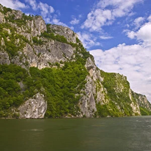 Cruising down the Danube River, throught the Kazan gorge of the Iron Gate throught