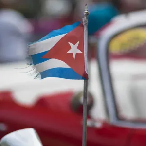 Cuba Print: Havana Vieja Classic Convertible