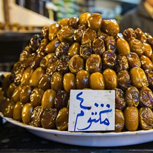 Dades for sale in the Bazaar of Sulaymaniyah, Iraq Kurdistan