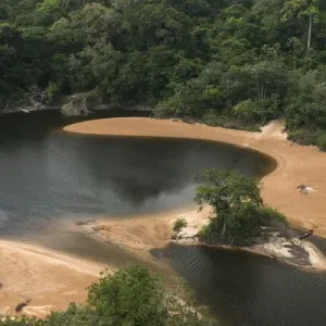 Essequibo River, Iwokrama, Rupununi, GUYANA. Longest river in Guyana Essequibo River, Iwokrama, Rupununi, GUYANA. Longest river in Guyana