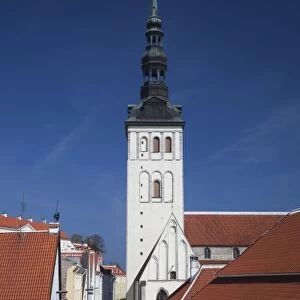 Estonia, Tallinn, Old Town, St. Nicholas Church and Ruutli Street buildings