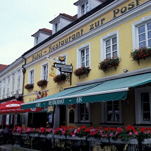 Europe, Austria, Wachau Region, Melk restaurant cafe