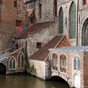 Europe, Belgium, Brugges. Scenic canals of Brugges