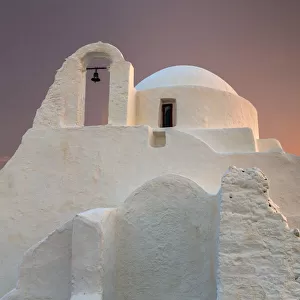 Europe, Greece, Mykonos. Church of Panagia Paraportiani