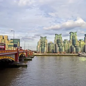 Europe, United Kingdom, England, London Borough of Lambeth, Vauxhall
