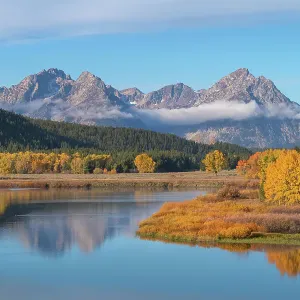 Fall color at Oxbow Bend of the Snake River, Grand Teton National Park, Wyoming
