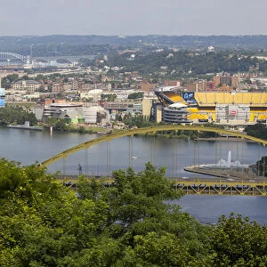 Fort Pitt Bridge, Pittsburgh, Pennsylvania, USA