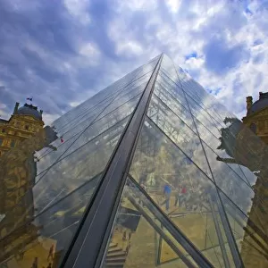 France, Paris. Clouds reflect off the Louvre Museum. Credit as: Jim Zuckerman / Jaynes