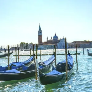 Iglesia de Gondolas Santa María Assunta a la iglesia de San Giorgio Maggiore en Venecia Italia del siglo XVI Iglesia benedictina Iglesia de Gondolas Santa María Assunta a la iglesia de San Giorgio Maggiore en Venecia Italia del siglo XVI Iglesia benedictina