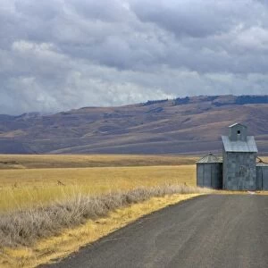 Gravel Road leading up to Grain elevators in Eastern Oregon off of Hwy. 395 south