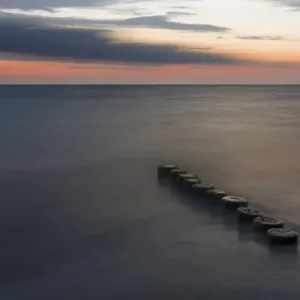 Groyne at the Weststrand (western beach) on the Darss Peninsula. Western Pomerania Lagoon Area NP Groyne at the Weststrand (western beach) on the Darss Peninsula. Western Pomerania Lagoon Area NP